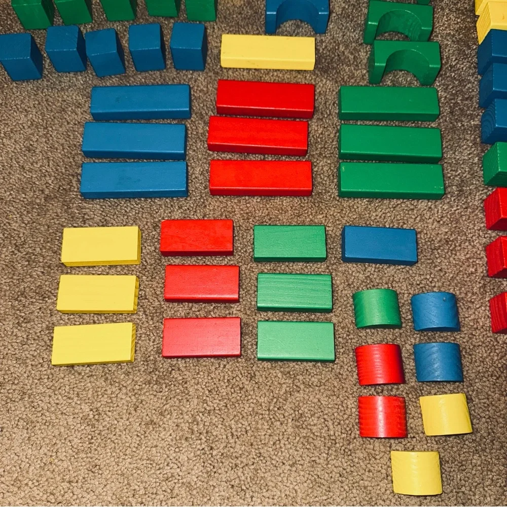 Colorful Small Wooden Blocks - Picture 2 of 16